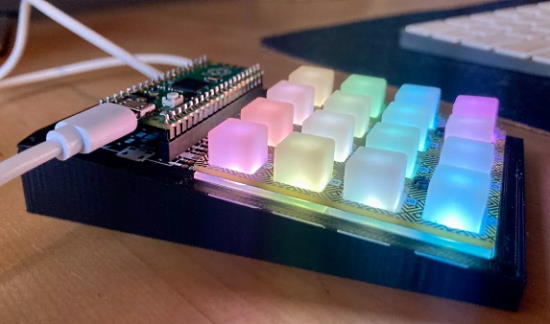 Raspberry Pi Pico D&D keyboard