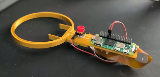 the Smart Magnifying Glass