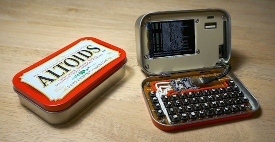 Curiously minty Raspberry Pi Zero cyberdeck