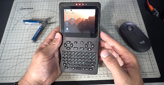 I Took This Raspberry Pi on Vacation Instead of My Laptop
